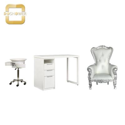 China Modern Queen Pedicure Chair With Salon Queen Styling Chair For King And Queen Chairs Throne for sale