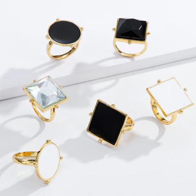 China Environmental Friendly Vintage Jewelry Bulk Gold Plated Square Black Diamond Ring Women Female Black Enamel Ring for sale