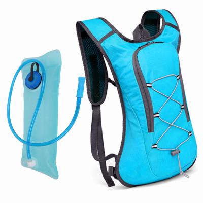 China Waterproof Bicycle Sports 2L Hydration Running Backpack With Water Bladder for sale