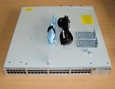 Chine Commutateur optique industriel C9300-48P-A 16GB 480Gbps à vendre