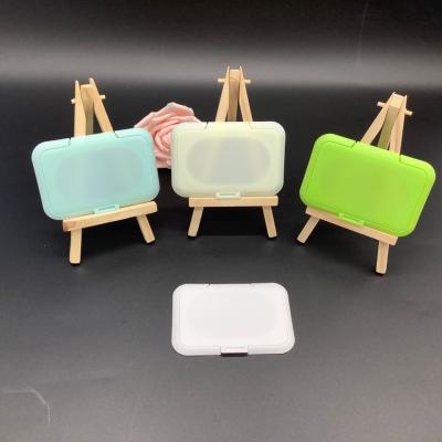 China Wet Tissue Paper Towel Household Bristle Lids Packaging Plastic Flip Top Lid for sale