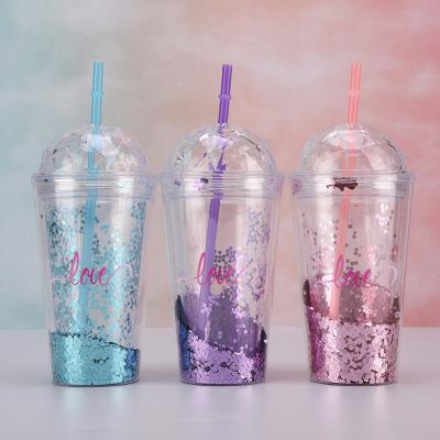 China Eco-Friendly Wedding Favors Love Plastic Sequin Drinking Cups Cup With Straws And Lid for sale