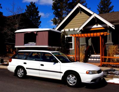 China Custom 4X4 Fiberglass Car Roof Top Tent Single Layer , Rectangle Shaped for sale