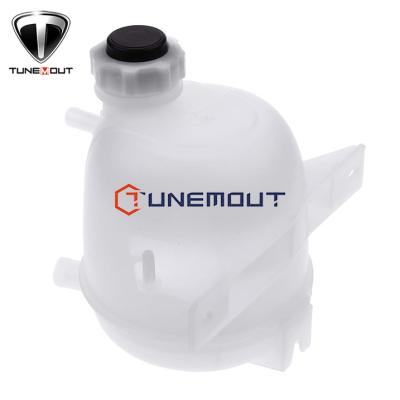 China 7701470460 7701466975 Engine Radiator Coolant Expansion Tank For RENAULT NISSAN for sale