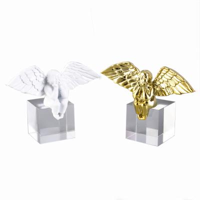 China Wholesale Decoration Simple Crystal Angel China Resin Crafts Sample Decorative Room for sale