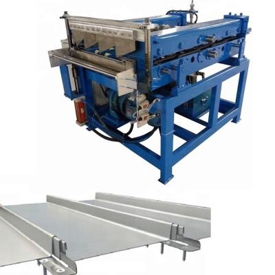 China Good Quality Hotels Popular Type Metal Roofing Position Seam Roll Forming Machine For Residential Roofs for sale