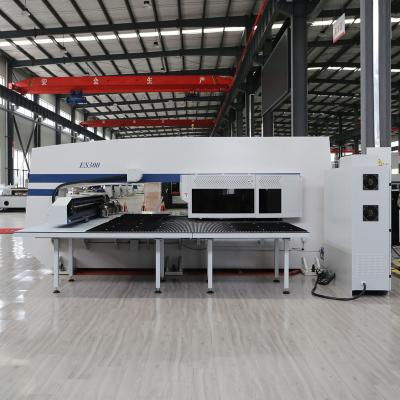 China Good Service CNC Hydraulic Turret Punching Machine zu verkaufen