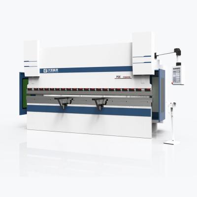 Cina Delem DA53T DA66T Hydraulic CNC sheet metal press brake bending machine in vendita