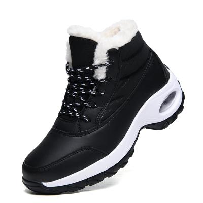 China New Arrival Durable Waterproof Winter Fur Platform Women's Air Cushioned Boots for sale