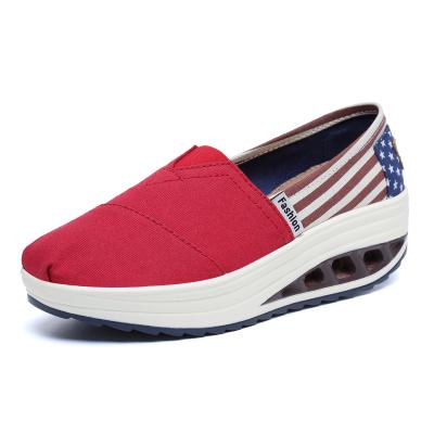 China CUSHIONING Platform Flip Shoes Height Increasing Casual Women's Canvas Slip On Star Shoes for sale