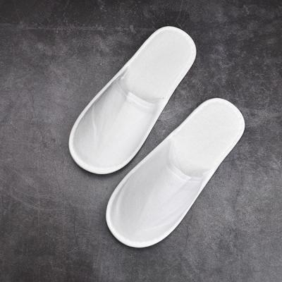 China Travel Hotel SPA Airline Doctor White Disposable Closed Toe SPA Hotel Hotel Bathroom Slippers Home Slippers for sale