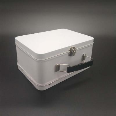 China Food Wholesale rectangular food lunch tin box with hanged lid for sale