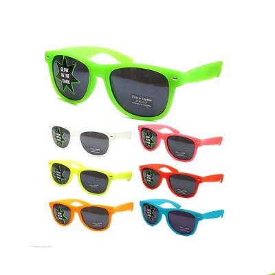 China Hot Selling Plastic Sports Sunglasses Men's Glow In The Dark Neon Sun Glasses for sale