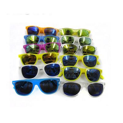 China Cheap Plastic Sports Sunglasses Party Sunglasses With Mirror Lens China Wholesale Neon Sunglasses for sale