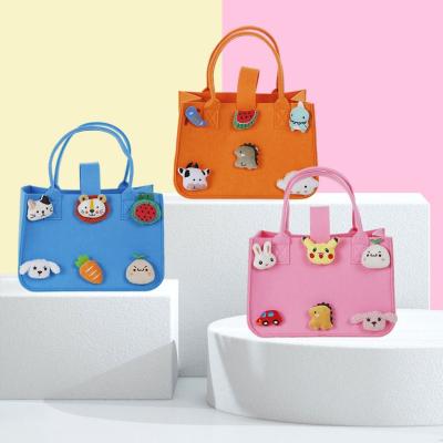 China Fashion Wholesale Felt Children's Handbag Gift Bags for sale