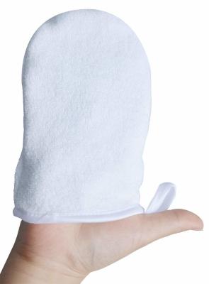 China Microfiber Facial Cleansing Glove Reusable Facial Cloth Pads Makeup Remover Glove for sale