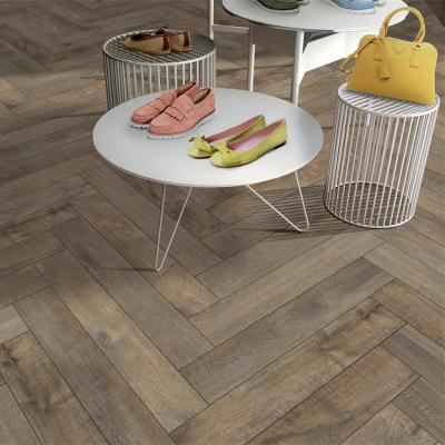 China Modern Cheap Price Waterproof Flooring Laminate Flooring European and American Style Popular Waterproof Laminate Flooring for sale