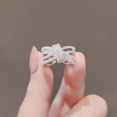 China Wholesale Luxury Silver Plated Adjustable Rhinestone Ring CLASSIC Crystal Opening Women Ring for sale