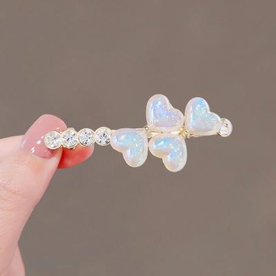 China Fashion LY 2439 Simple Design Ladies Hair Clip Elegant Floral Design Crocodile Hair Clip Mini Hair Clip for sale