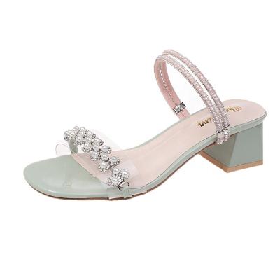 China Two-Wear Flip Flops Small Fresh Mid-Heel Rhinestone Pearl Fashion Sandals Summer Deodorization New Women Female Slippers for sale