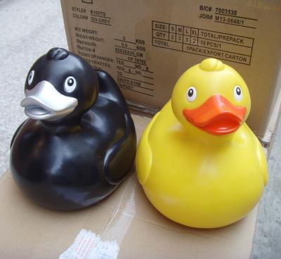 China Phthalates Free Giant Weighted Rubber Ducks Toys Safe Soft For Baby Bath Time Huge Duck for racing for sale