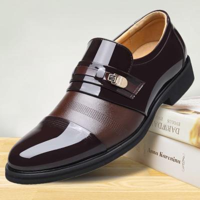 China Temperament Anti-slippery successful people leather shoes formal suit suitable for soft-soled wearable classic business men's casual shoes for sale