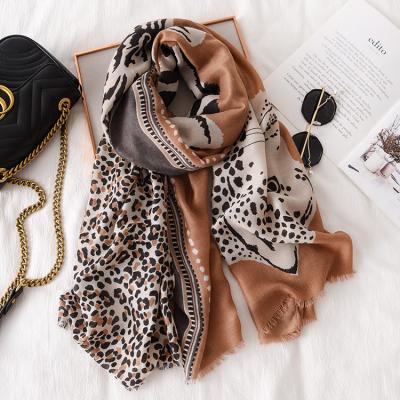 China Shade Leopard High Quality Long Cotton Scarf Women Cotton Print Leopard Scarf Canvas Shawl For Women for sale