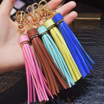 China Cute Luxury Leather Tassels Leather Custom Anime Accessories Keychains Business Gifts Woman Car Bag Key Chain Llaveros for sale