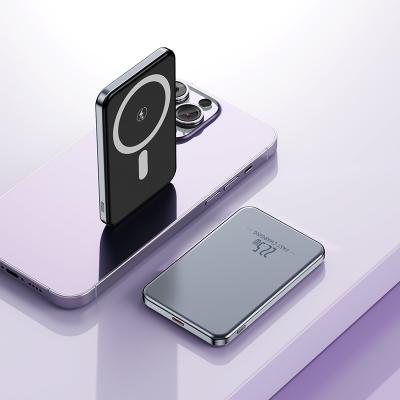 China Mini Ultra Slim PD 20W Portable Mini Powerbank 15W Magnetic Wireless Charger Battery Fast Charger Power Bank 10000mah Fo for sale