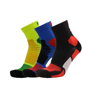 China Breathable KT2- A308 Terry Cloth Padded Athletic Sports Socks Cushioned Running Socks Fitness for sale