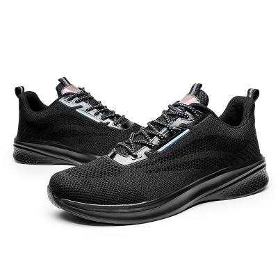 China Fashion Trend Lightweight Breathable Men's Sports Shoes Comfortable Breathable Casual Black Running Shoes for sale