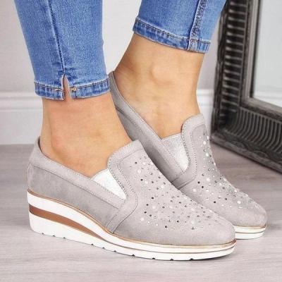 China Anti-slippery with crystal diamond hot sale spring summer women shoes wedge to heel casual single shoes for sale