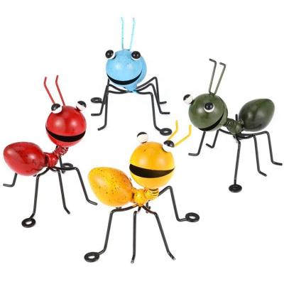 China Colorful Indoor Outdoor Garden Yard Lawn Art Ant Wall Art Decoration Durable Ant Wall Decor 4 Pcs Metal Sculptures for sale