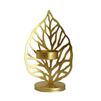 China Durable Chinese Metal Holder in Leaf Design Gold Rod Multiple Long Tiers Candle Holder for Home Decor Made by Professional Factory for sale