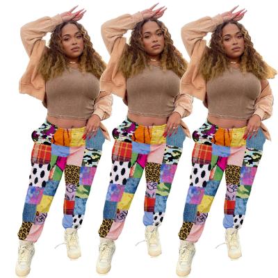 China M049 Anti-wrinkle newcomer printed patchwork sports tracksuit women fashion streetwear 2021 fall panties for sale