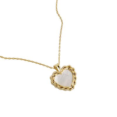 China FASHIONABLE High Quality Gold Plated 925 Sterling Silver Heart Necklace Pendant Necklace for sale