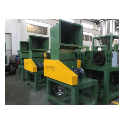 Κίνα DS1800 Plastic Double Shaft Shredder Machine 300 - 400 kg/h Environmental Protection προς πώληση