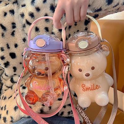 China 2022 Newest Summer High Quality Cute Students Water Bottle Bear Large Capacity Viable Portable Plastic Water Bottle With Straw for sale