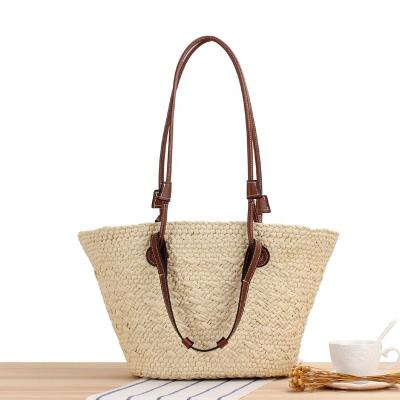 China New Large Capacity Handbag Waterproof Women Shoulder Straw Summer Bucket Woven Bag Portable For Women for sale