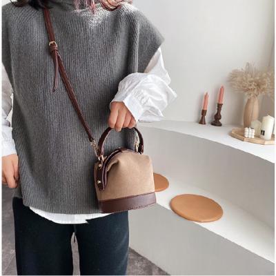 China Korean Simple Messenger Handbag China Wholesale Latest \ New Fasion Shoulder For Ladies Frosted Yarn Bucket Bag PU Ladies Open Shoulder Bag for sale