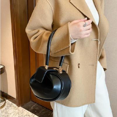 China Fanshion women shoulder bag 2021European and American fashion retro wonton dumplings Yuntun women bag satchel bag for sale