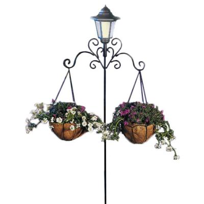 China Eco-Friendly 5 Ft Solar Powered Lantern Combines Light Plant Stand Garden Stake for sale