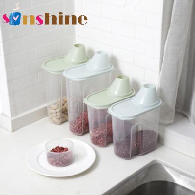 China Kitchen Transparent Dry Storage Box Food Storage Container Freshness Preservation Sinshine Household Grain Plastic Sealed Waterproof Tank for sale