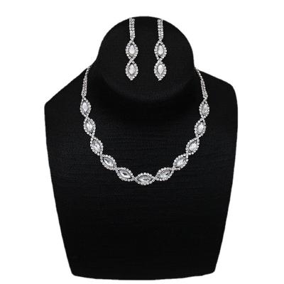 China 2022 New CLASSIC Premium Zircon Sets Necklaces Earrings Sets Engagement Women Wedding Jewelry Sets Brides for sale