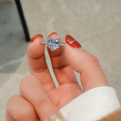 China Hot Selling CLASSIC High Quality Factory Wholesale Amazon Diamond Ring Ladies Elegant Heart Shaped Jewelry for sale