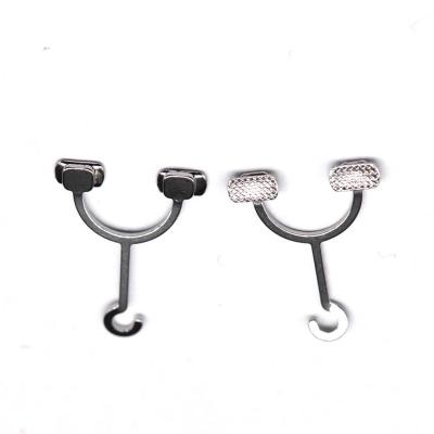 China Dental Orthodontics Bondable Y Type Hook Lingual Buttons Crimpable Hook en venta