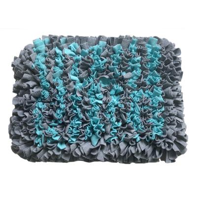 China Hot Selling Feeding Blanket Breathable Lick Mat Dog Snuffle Mat Slow Feeder Pet Snuffle Bowl Mat for sale