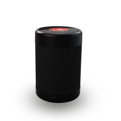 China Clothing Video High Quality Wireless Loudspeaker Portable Mini Outdoor Call Speaker for sale