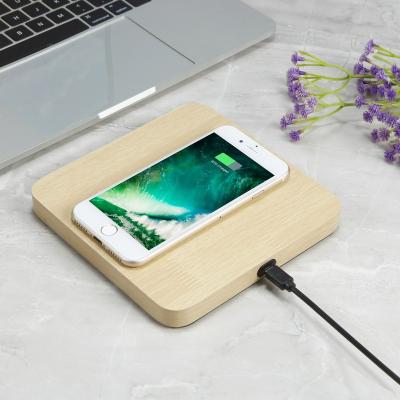 China MP3/MP4 Player Best Selling Products 2021 In Europe Wooden Multifunctional Wireless Charger LED Alarm Clock Friendly Christmas Gift for sale