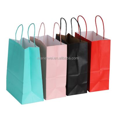 China Factory Wholesale Recyclable Kraft Paper Bag Chinese Made Kraft Paper Food Packaging Bag With Handle for sale